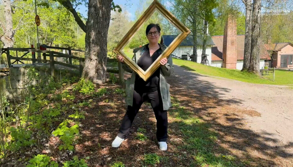 Trångfors. Forsens brus, tjärdoft och fågelsång ger ro i själen för Sanna.