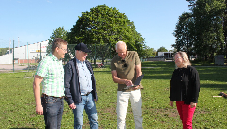 Politiker presenterar plan för en ny idrottshall
