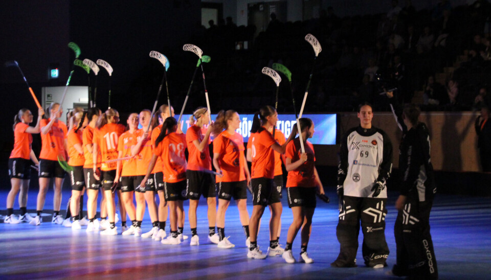26 september – Innebandy: Rönnby–Storvreta. Rönnbyspelarna får hälsa på hemmafansen för första gången den här SSL-säsongen.