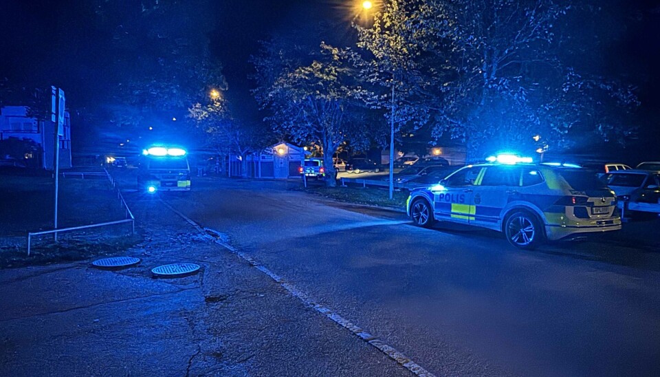 Stor polisinsats på Fredriksberg i Västerås.