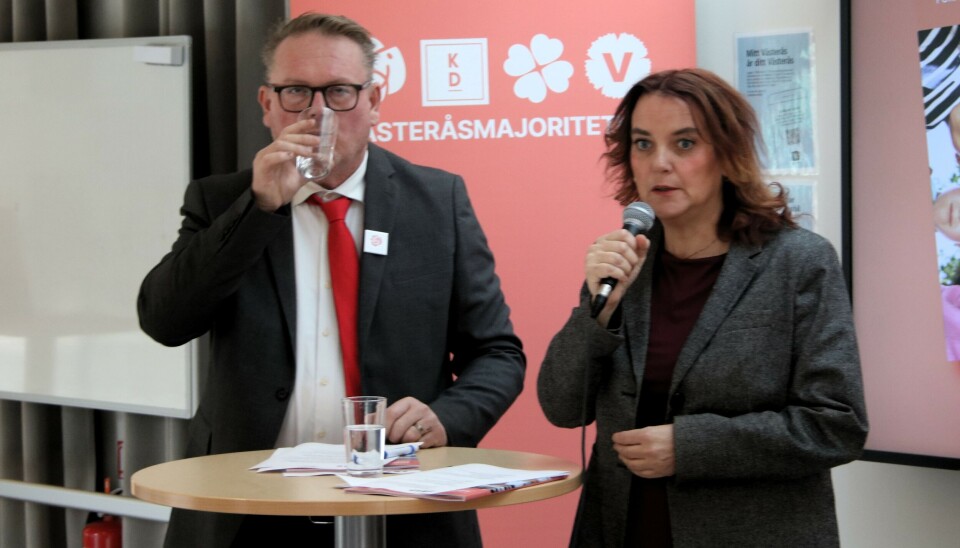 Staffan Jansson (S) och Amanda Grönlund (KD). Budgetbundis. Staffan Jansson (S) och Amanda Grönlund (KD).