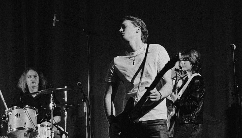 Aitman live. Hannes Aitman med band (trummor: Henry Bergman-Paul,
bas: Malin Gottberg) avslutar sin ”Weak Point”-turné med dubbla spelningar på Intiman.