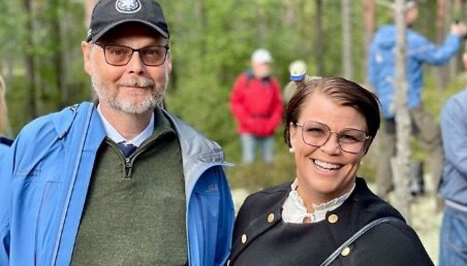 Invigde. Landshövding Johan Sterte och kommunstyrelsens ordförande i Surahammar Johanna Olofsson.