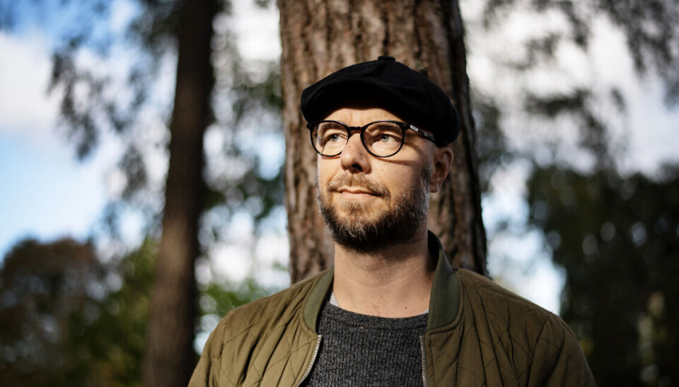 23 oktober – Sven Olov Karlsson. Författaren tolkar Lars Gustafsson tillsammans med två andra på Carlsson på kajen.