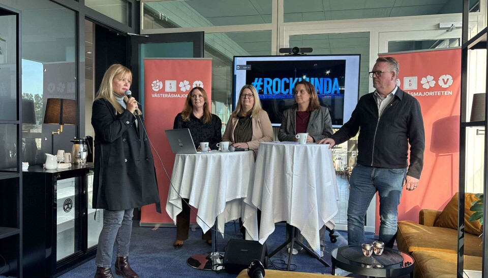 Stort. Västeråsmajoriteten under pressträffen i ABB Arena Nord.