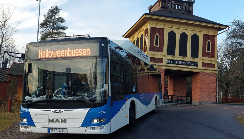 Läskigt värre. Ta en tur med Halloweenbussen som går hela fredagen mellan Resecentrum och Sala silvergruva, med några stopp på vägen.