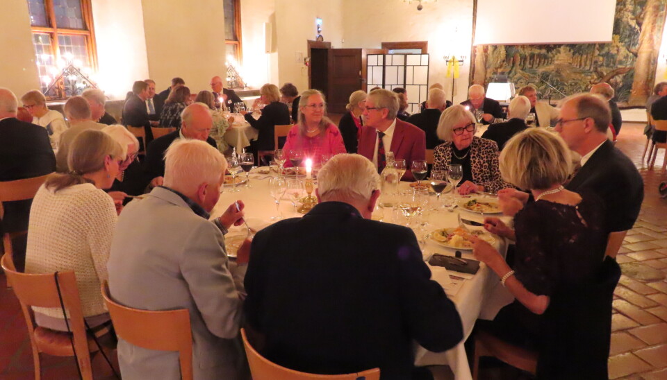 Skövdebordet i förgrunden.